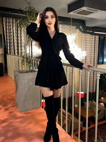 Аля Свежая Брюнетка